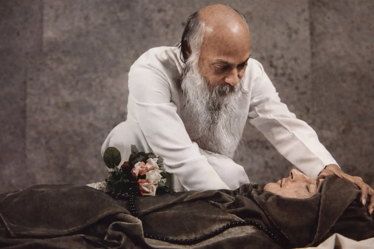 Ek Fakkar Masiha: Osho, Bhag 3 (एक फक्‍कड़ मसीहा : ओशो, भाग 3)