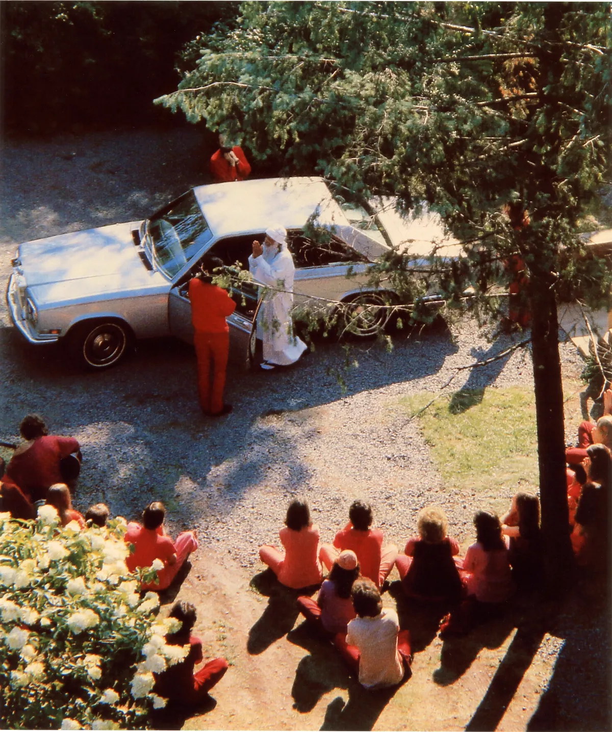 In Search of the Miraculous Vol 1