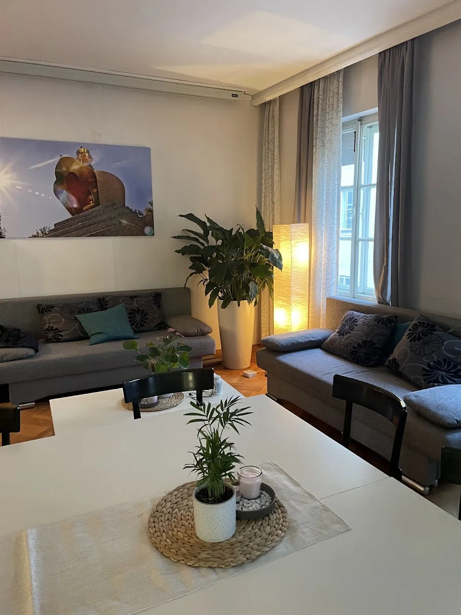Buddhistisches Diamantweg-Zentrum Salzburg — photo 3