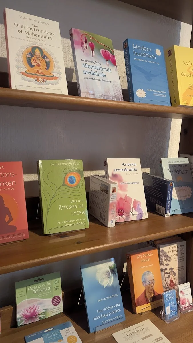Hjärtjuvel Kadampa Buddhistcenter — photo 2