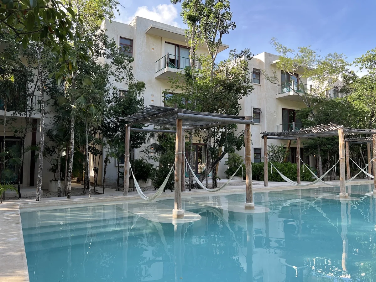 Holistika Hotel