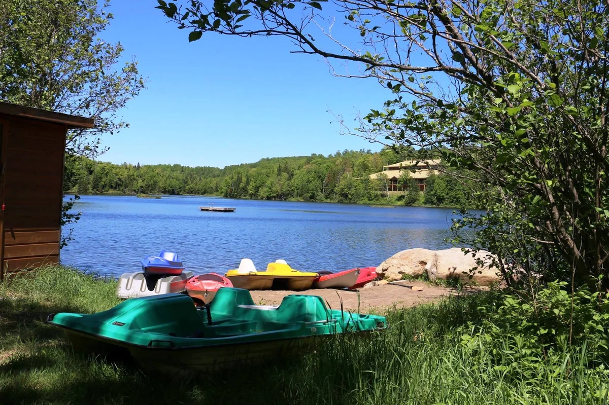 International Art of Living Retreat Centre - Quebec — photo 3