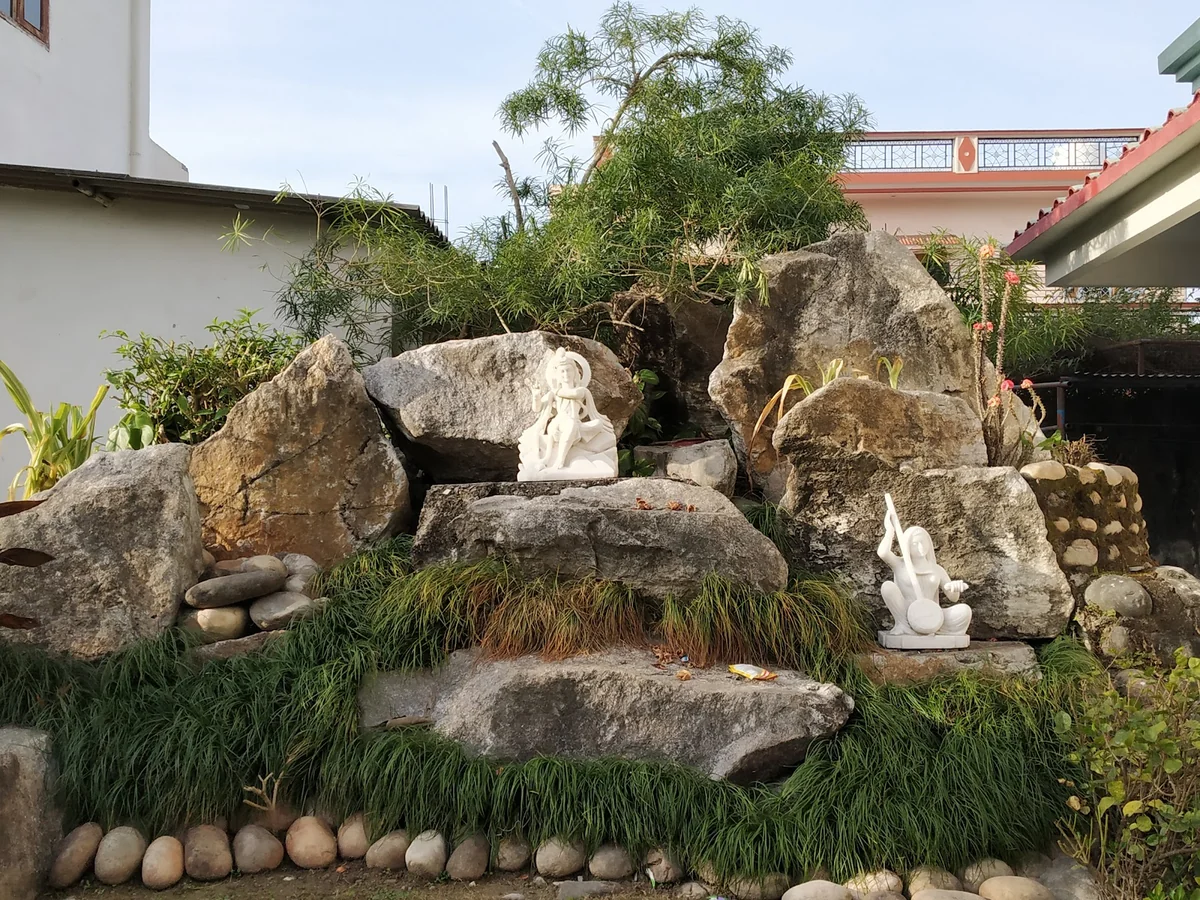 Osho Om Bodhisatva Commune — photo 3