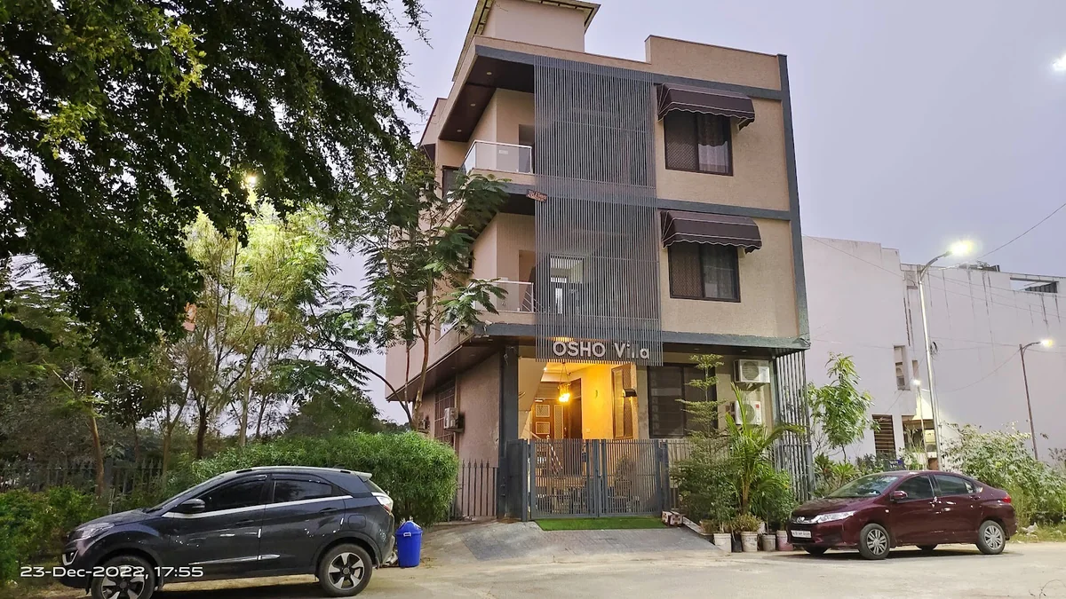 OSHO Villa Home Stay & Meditation Center