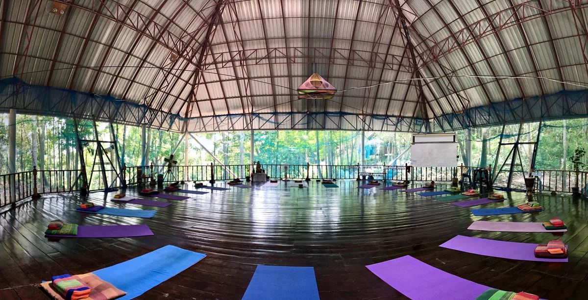 Pyramid Yoga — photo 2