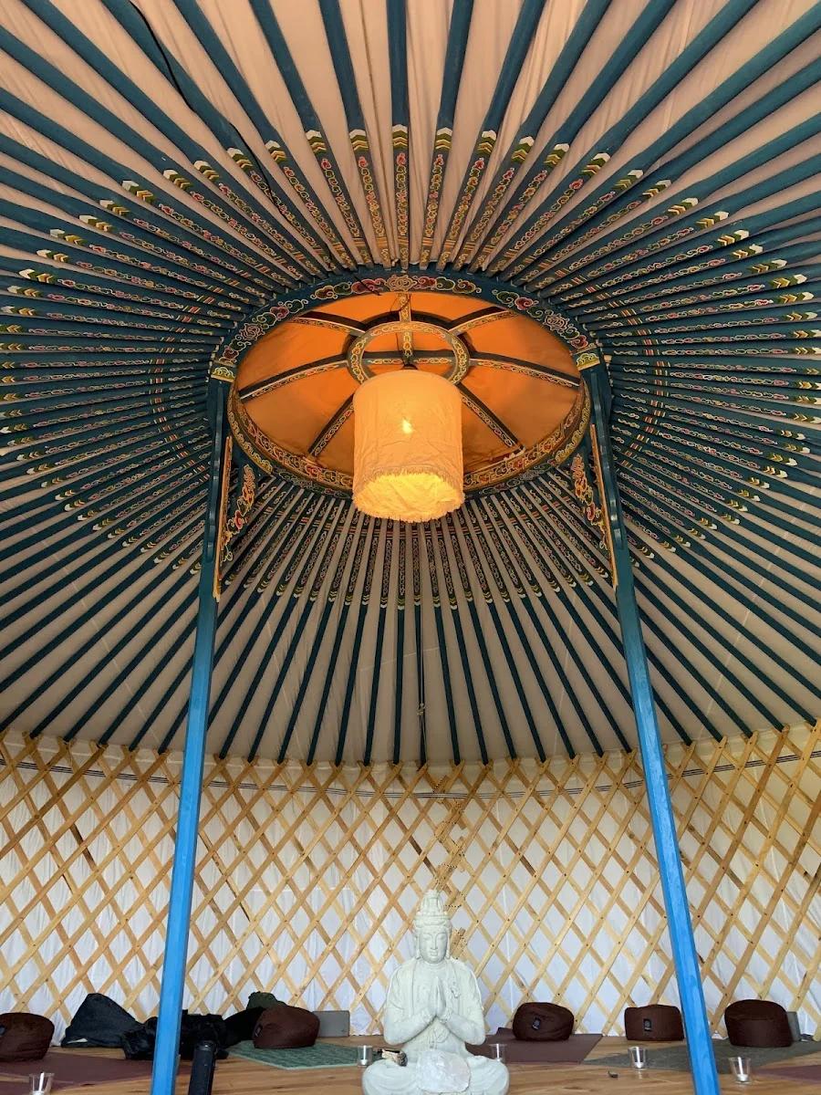 Rose mountain retreat — photo 2
