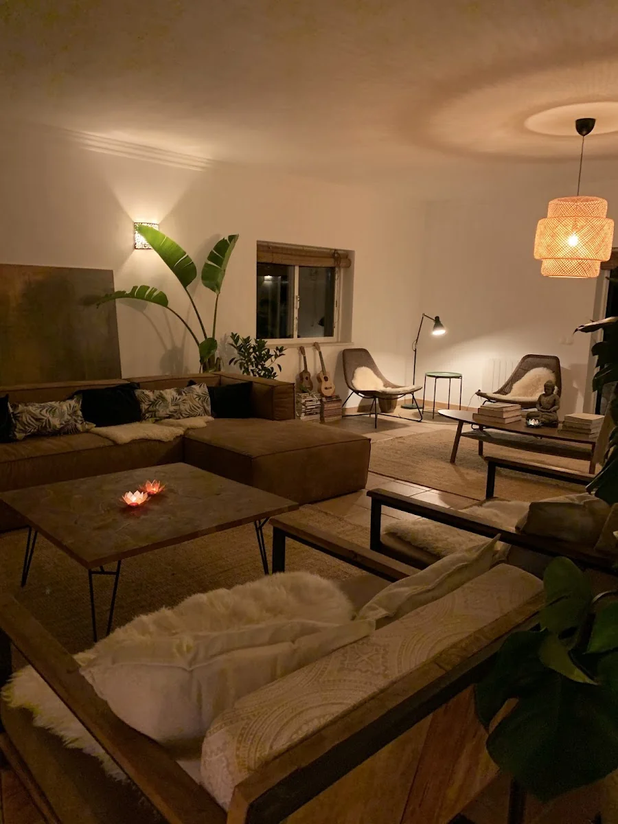 Rose mountain retreat — photo 3
