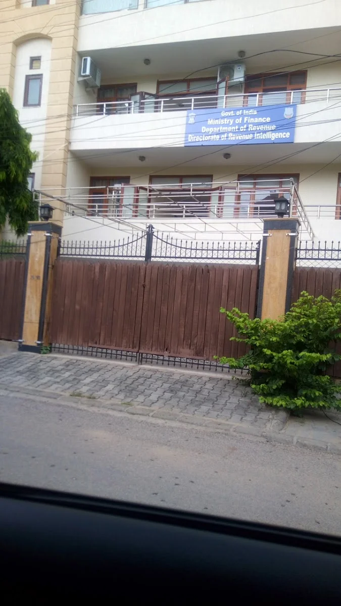 S-13, Osho Dhyan Mandir