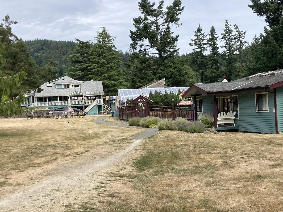 The Salt Spring Centre of Yoga — photo 3