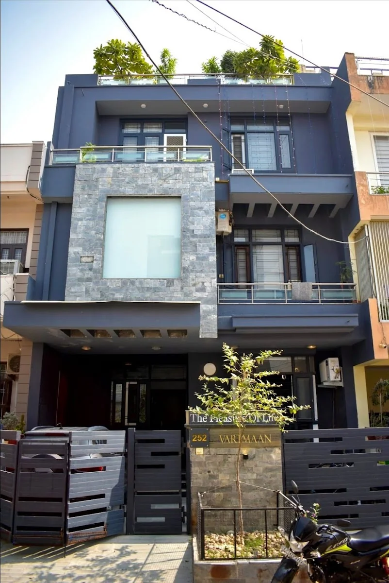 Vartmaan Osho Dhyan Kendra